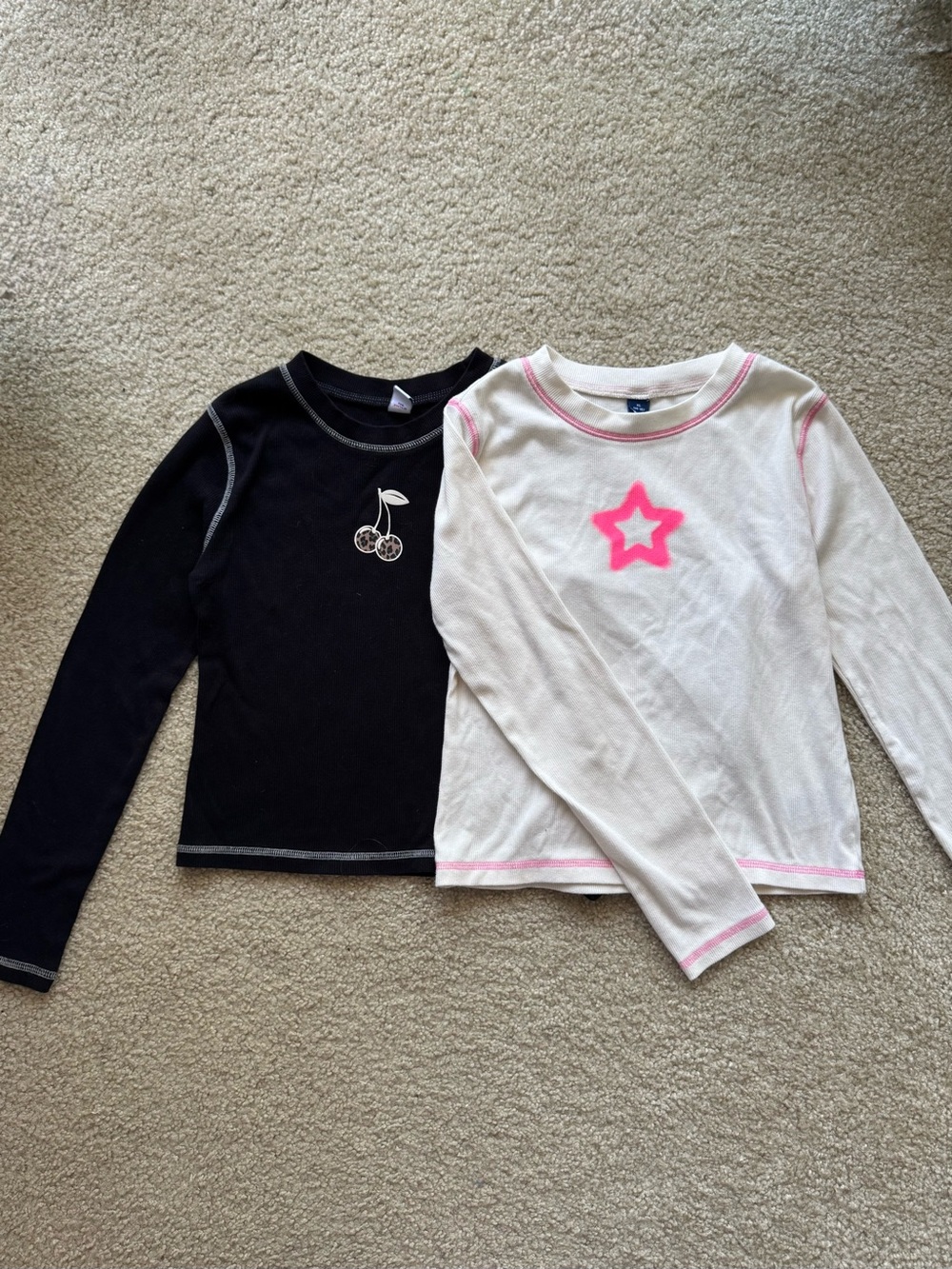 Old Navy Girls’ Set of 2 Long-Sleeve Tees, Cream/Black